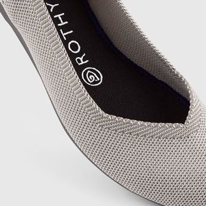 Rothys flax Birdseye size 7.5